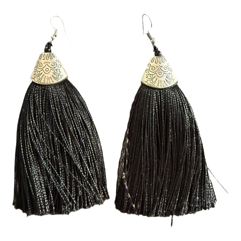 Black tassel etched design earrings dangle fringe drop earrings boho chic - Picture 1 of 4